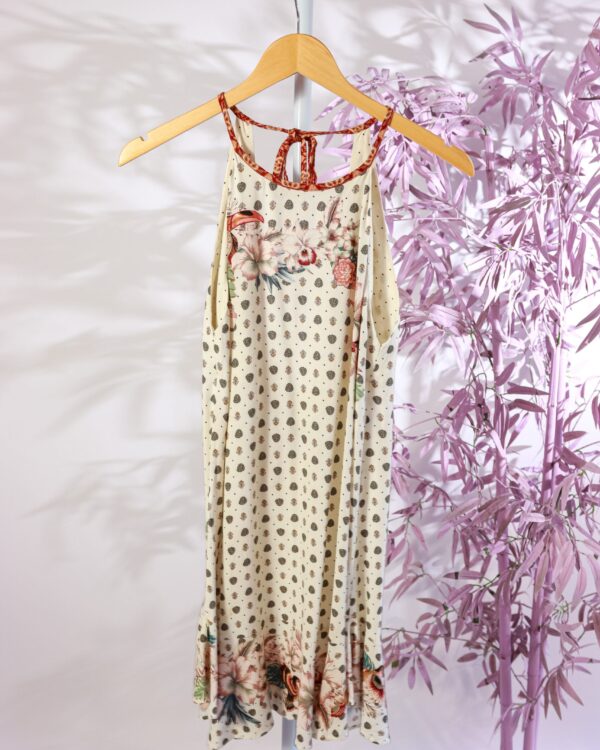 Vestido curto off white estampa pinha e floral FARM - tam M