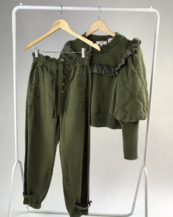 Conjunto verde militar calça sarja e blusa moletom - SEA NEW YORK - P