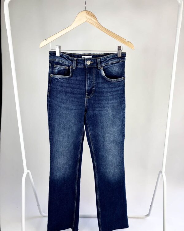 Calça jeans escura stretch reta ZARA - 38