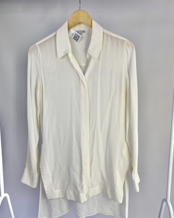 Conjunto seda  camisa e blusa off LE LIS BLANC - P