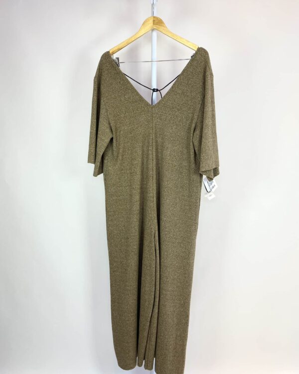 Macacão verde musgo OSKLEN - G