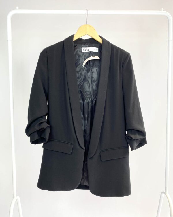 Max blazer preto ZARA - P
