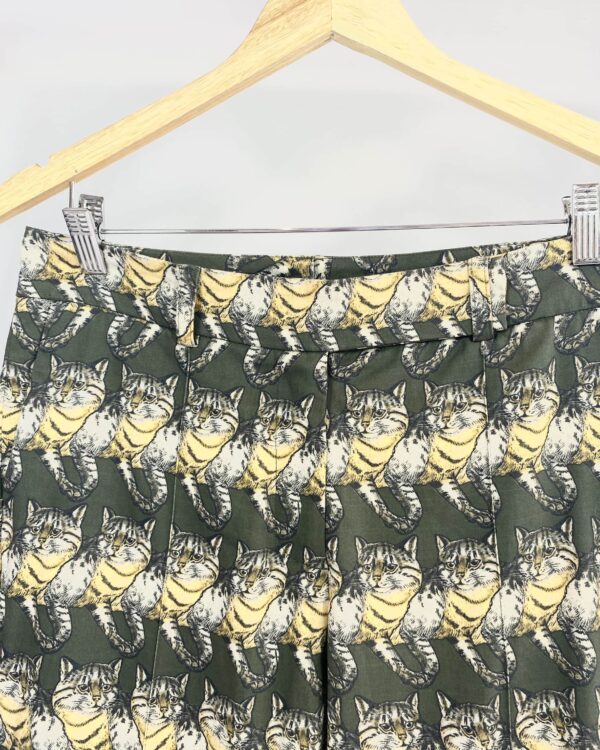 Calça estampa gatos EVA - 38 - VENDIDO SISTEMA OTTO