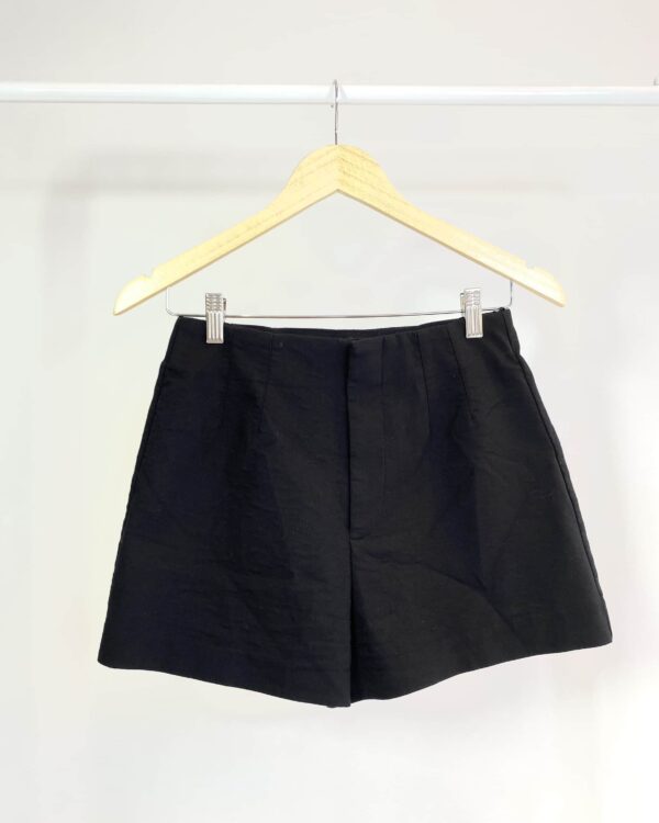 Short preto alfaiataria ZARA - P