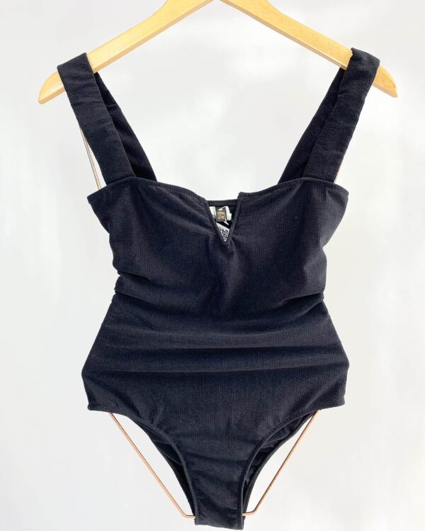 Maio preto NIDAS - M