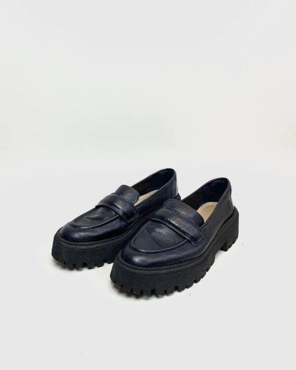 Mocassim preto com salto AREZZO - 37