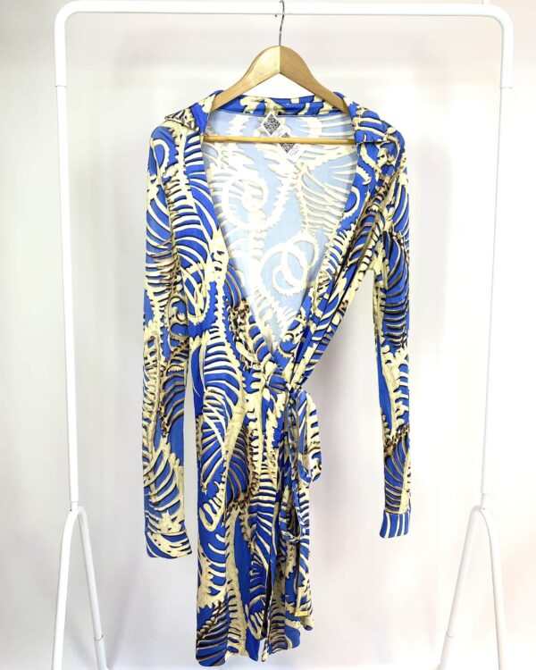 Vestido midi transpassado malha fria azul estampa esqueleto TUFI DUEK - P