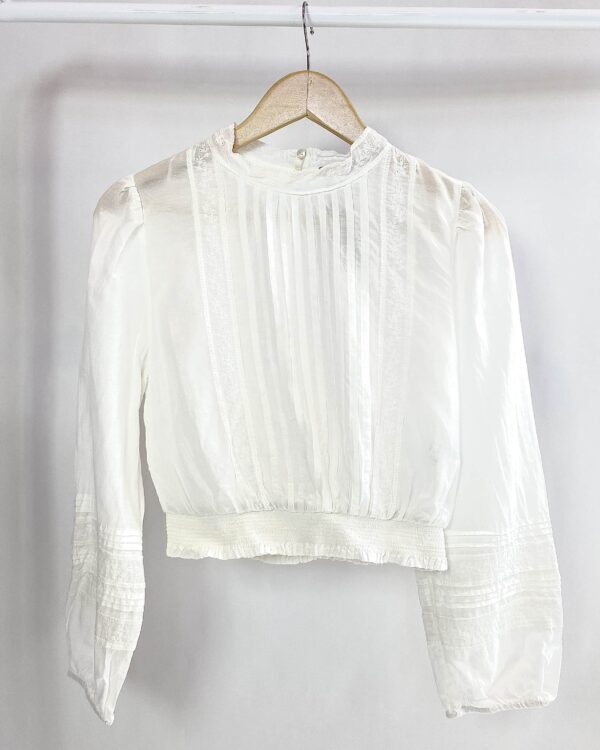 Blusa branca com bordado ZARA - P