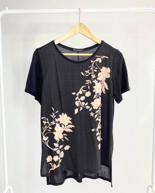 Blusa malha preta frente estampada LE LIS BLANC - M - VENDIDO SISTEMA OTO