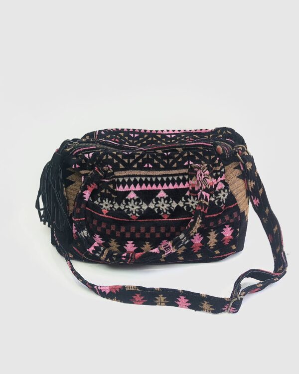 Bolsa preta com estamp FARM - VENDIDO  SISTEMA OTO