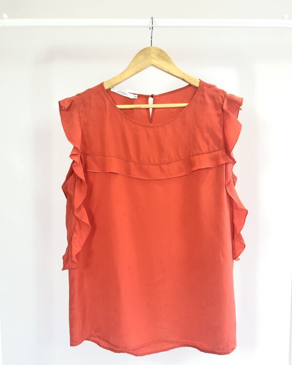 Blusa laranja com babado ATEEN - 40 - VENDIDO SISTEMA OTO