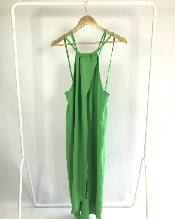 Túnica verde AHKA - M (nunca usada)