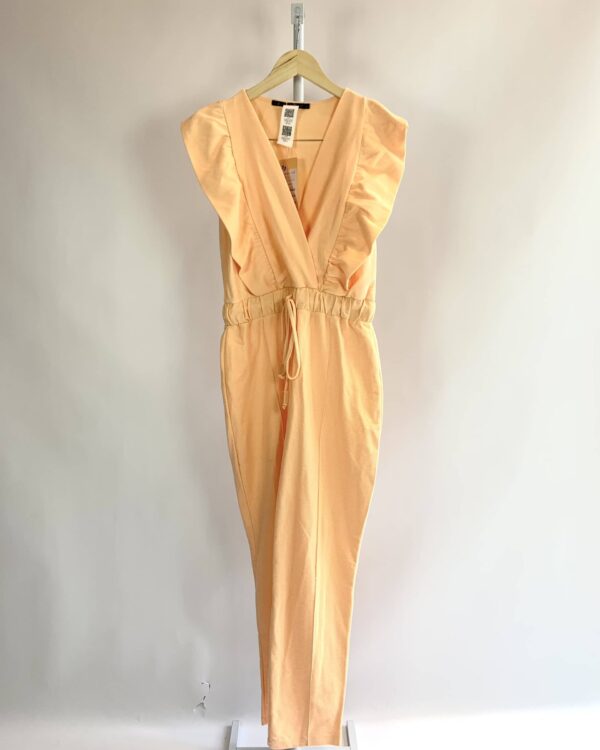 Macacão cava babado e decote v salmão MARIA FILÓ *nunca usado* - M