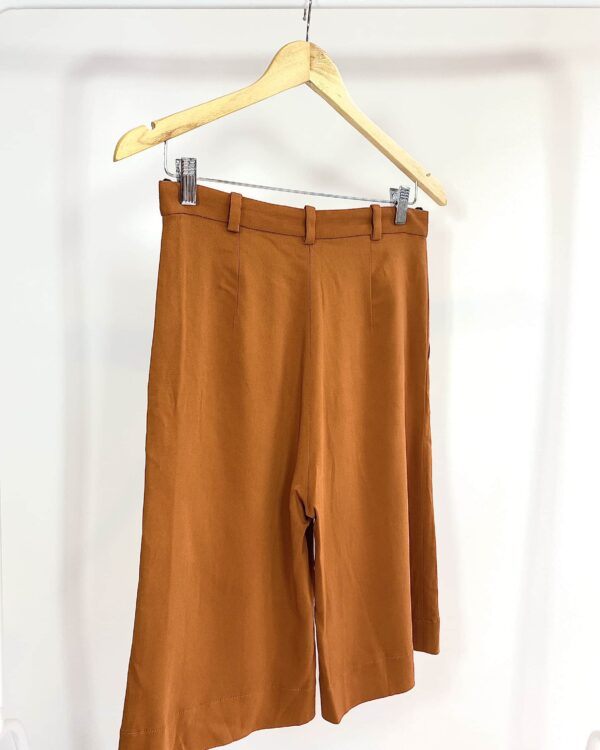 Bermuda laranja *nunca usado* ANDREA MARQUES - 38