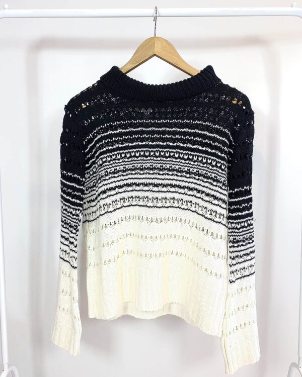 Pull preto e branco IORANE - P *VENDIDO SISTEMA OTO*