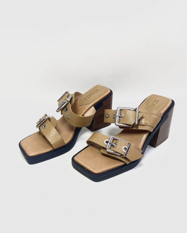 Mule caramelo salto bloco fivelas SCHUTZ - 37 *nunca usada*