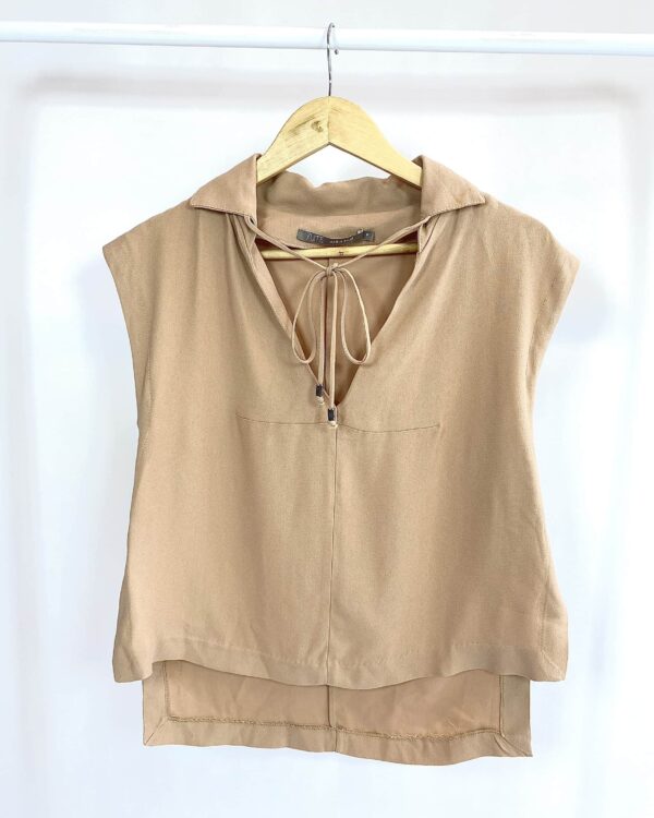 Blusa rosê sem manga com gola dobrada MARIA FILÓ - P