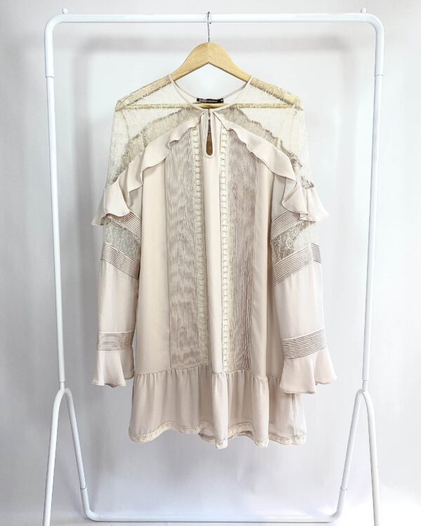 Vestido bege manga longa detalhes em renda BO.BÔ - M