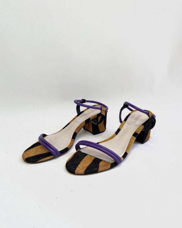 Sandália pelos tiras roxas SCHUTZ - 38