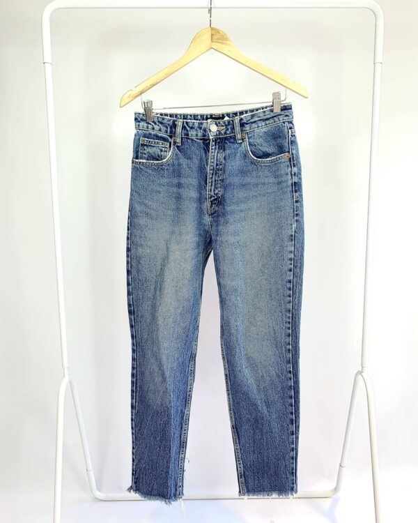Calça jeans ZARA - P - VENDIDO SISTEM OTO