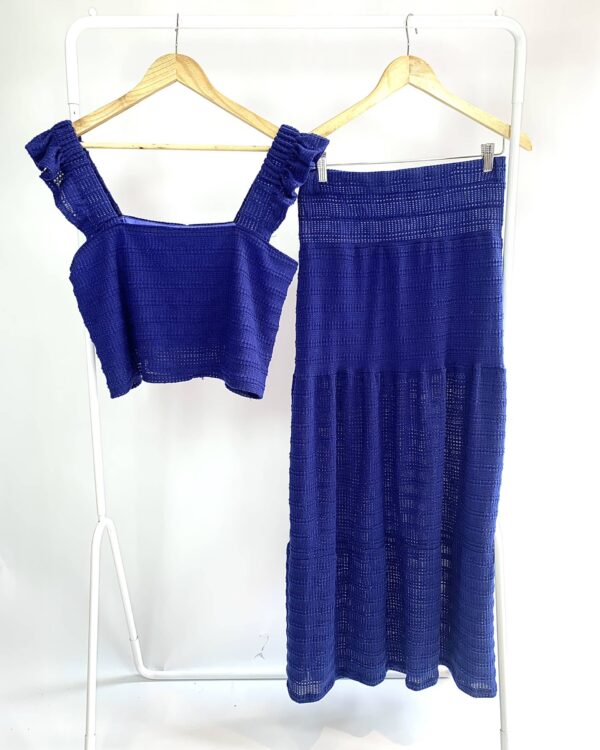 Conjunto saia e cropped azul marinho de tricot LET IT BE - M - VENDIDO SISTEMA OTO