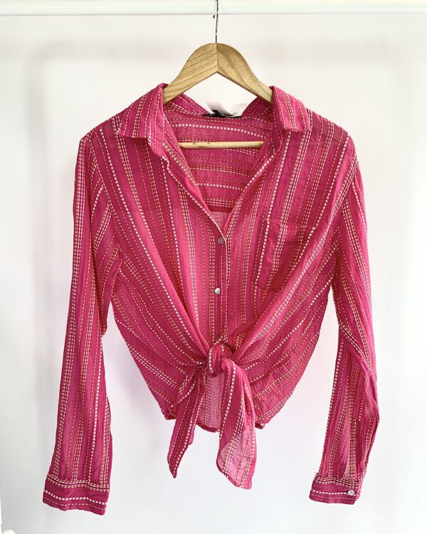 Camisa cropped rosa bordado pespontos VIX - P