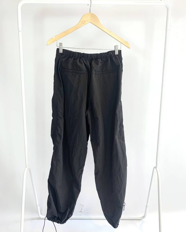 Calça parachute tactel preta ZARA - PP