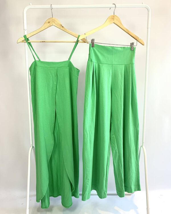 Conjunto túnica e calça pantalona verde CORTELLE - P