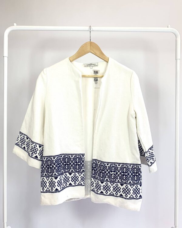 Kimono off white bordado na barra ZARA - P - VENDIDO SISTEMA OTO