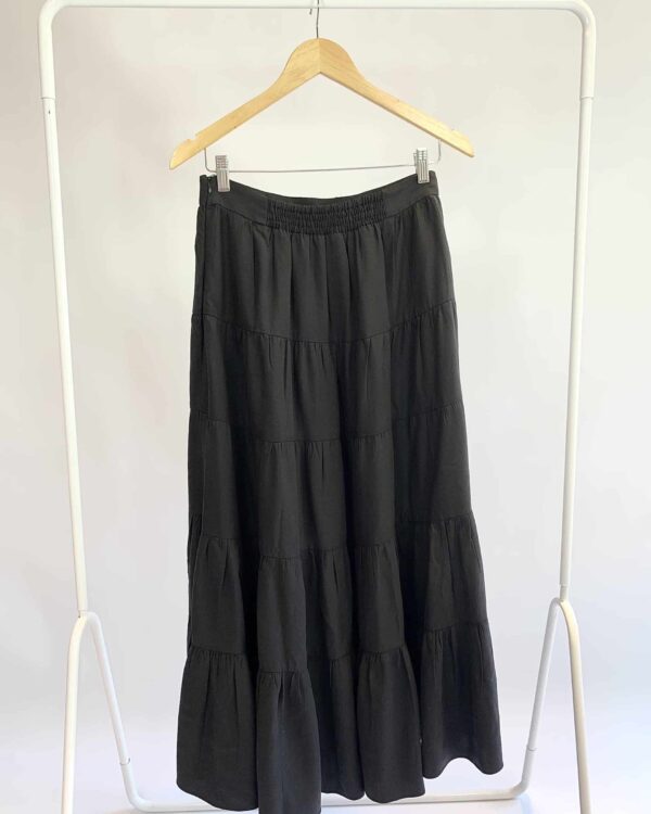 Saia midi preta AMISSIMA - P - VENDIDO SISTEMA OTO