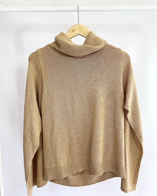 Poncho tricot bege gola alta BANANA REPUBLIC - P - VENDIDO SISTEMA OTO