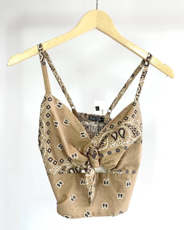 Cropped marrom estampa paisley  MARIANA PENTEADO - P - vendido sistema oto