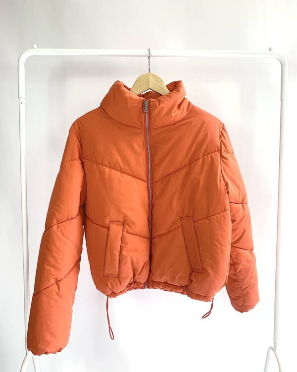 Casaco puffer laranja H&M - PP - VENDIDO SIST OTO