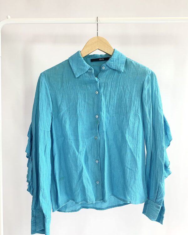 Camisa azul textura listras e babado na manga EVA - 36