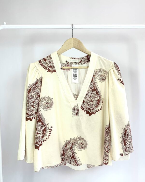 Blusa creme estampa paisley floral vinho CRIS BARROS - 38