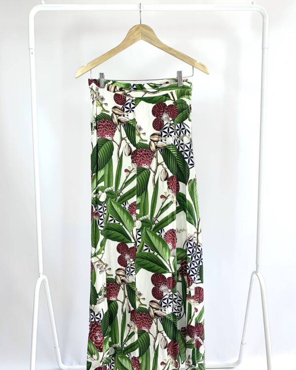 Saia branca com estamp transpassada LENNY - P - VENDIDO SISTEMA OTO