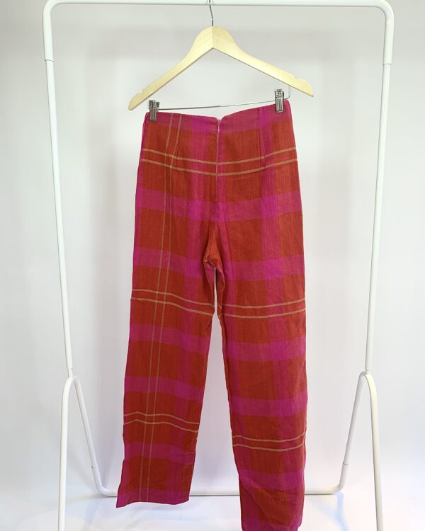 Calça quadriculada rosa e vermelho OPEN - P