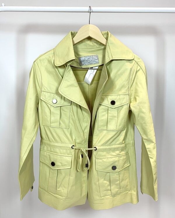 Jaqueta amarelo claro couro COUROS DO VALLEH - P - VENDIDO SISTEMA OTO