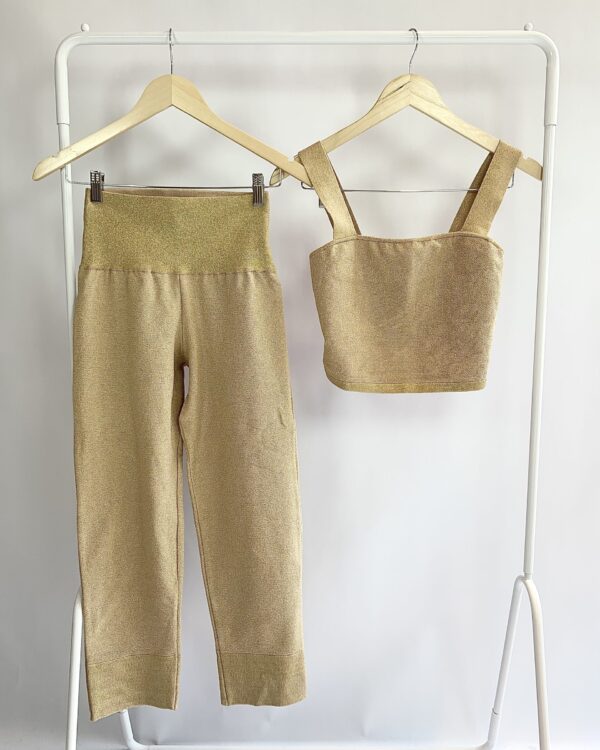 Conjunto calça e top tricot bege com fios lurex dourado RENATTA GOMES - PP