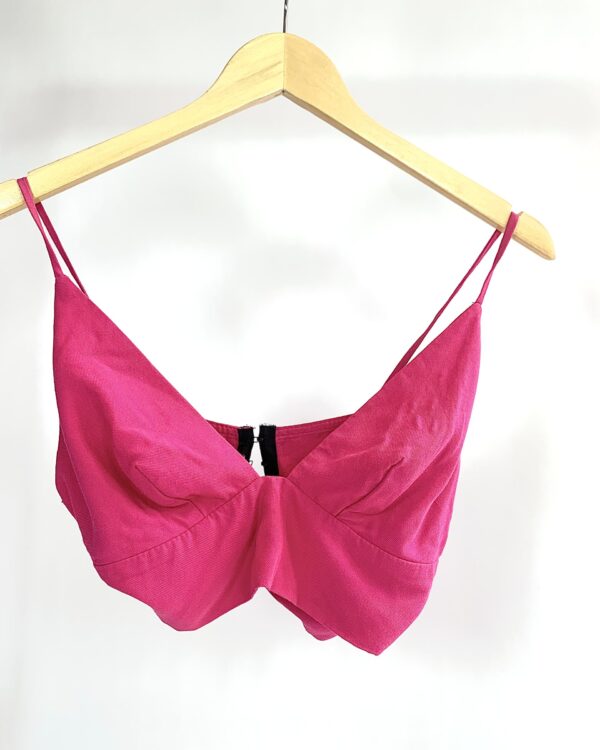 Cropped rosa pink detalhe torcido OPEN - P
