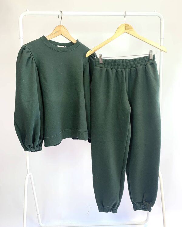 Conjunto calça e casaco moletom verde escuro BURJ - P - VENDIDO SISTEMA OTO