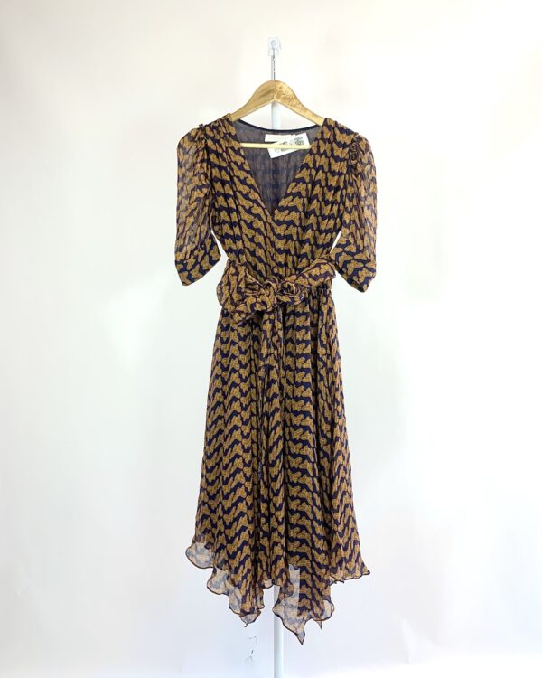 Vestido crepe midi azul marinho estampa borboletas JULIA GOLLDENZON - 38 - VENDIDO SISTEMA OTO