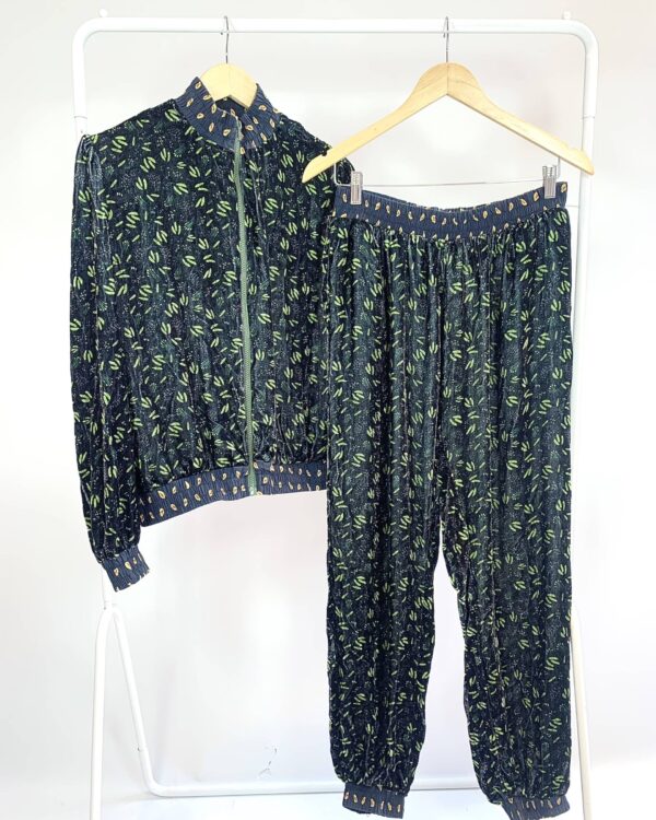 Conjunto calça e casaco plush azul marinho estampa folhas e papaya ISABELA CAPETO - 38