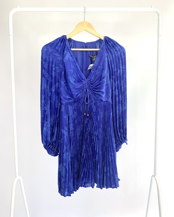 Vestido curto azul com estamp e drapeado na saia *nunca usado* BANANA REPUBLIC - P - VENDIDO SISTEMA OTO