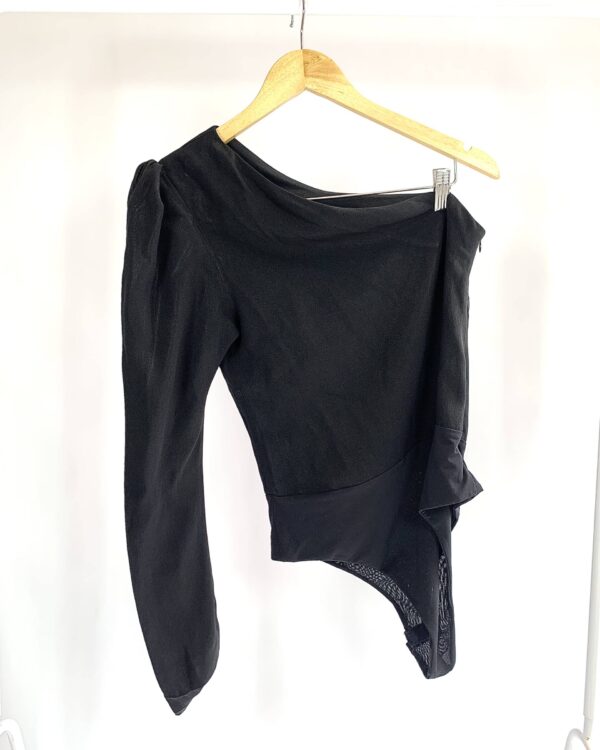 Blusa manga longa preta estampa branca MIXED - 44 - vendido sistema oto