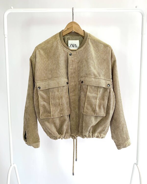 Jaquete bomber veludo cotelê bege ZARA - PP - VENDIDO SISTEMA OTO
