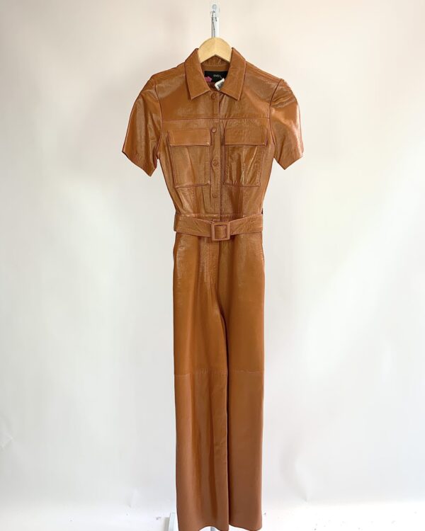 Macacão couro caramelo com cinto EVA - 34