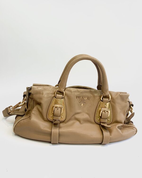 Bolsa média bege PRADA - VENDIDO SISTEMA OTO