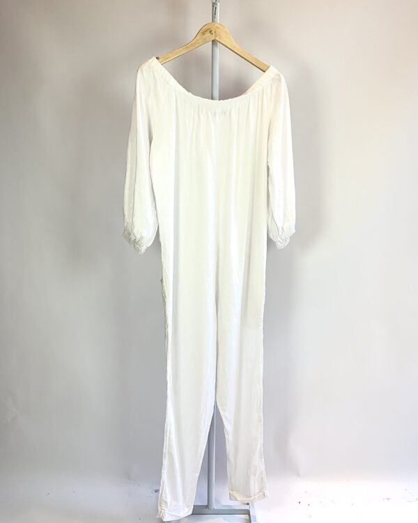 Macacão branco ABRAND - M - VENDIDO SISTEMA OTO