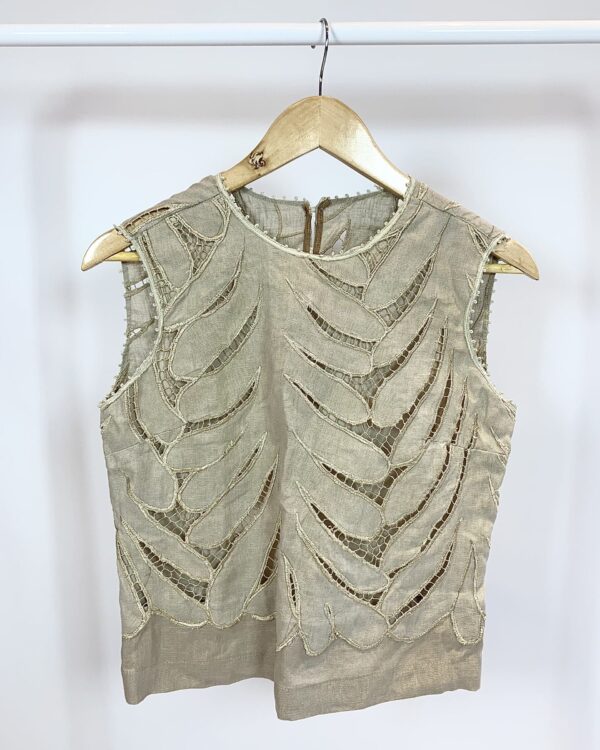 Blusa cinza bordado - P